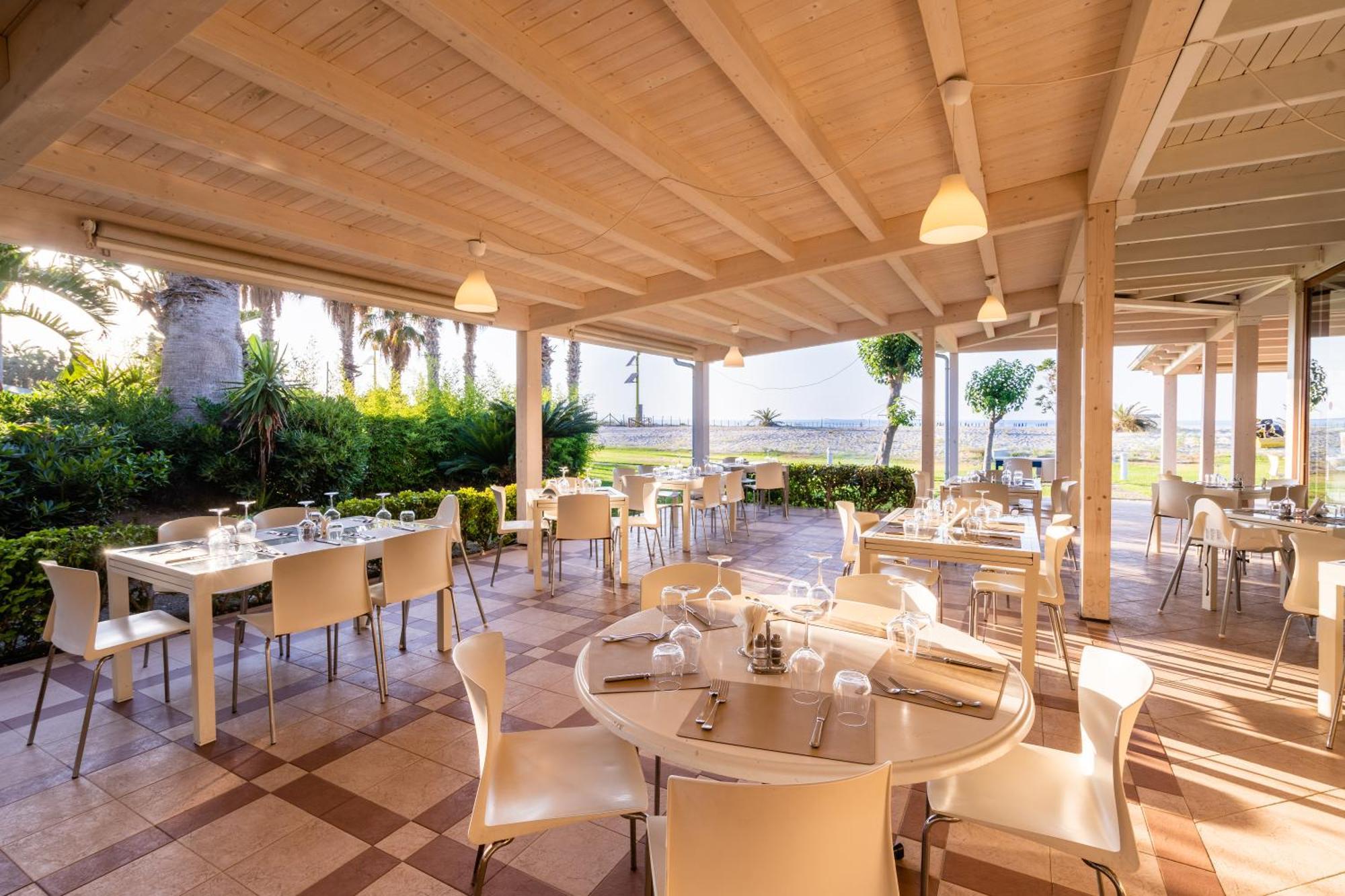 Le Dune Beach Club メッシーナ エクステリア 写真