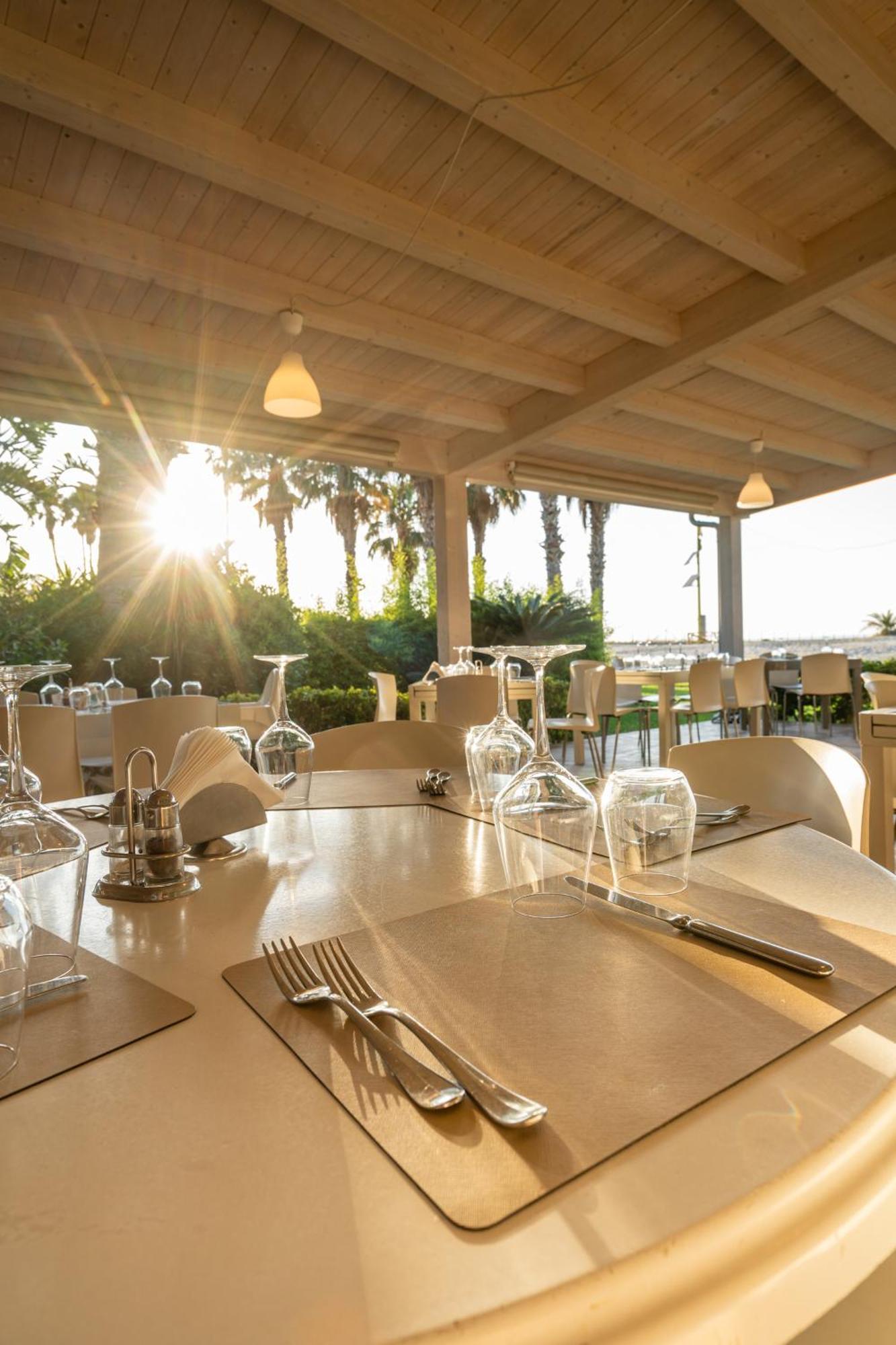 Le Dune Beach Club メッシーナ エクステリア 写真