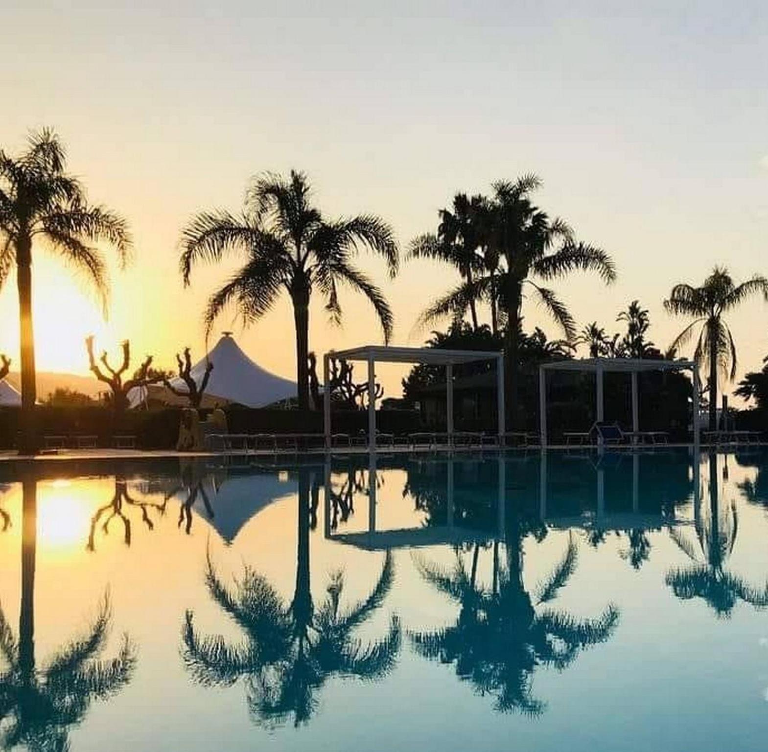 Le Dune Beach Club メッシーナ エクステリア 写真